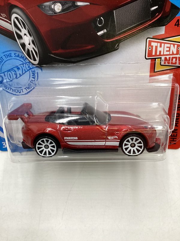 2021 Hot Wheels #129 15 Mazda MX-5 Miata Red Vein 86A Online now