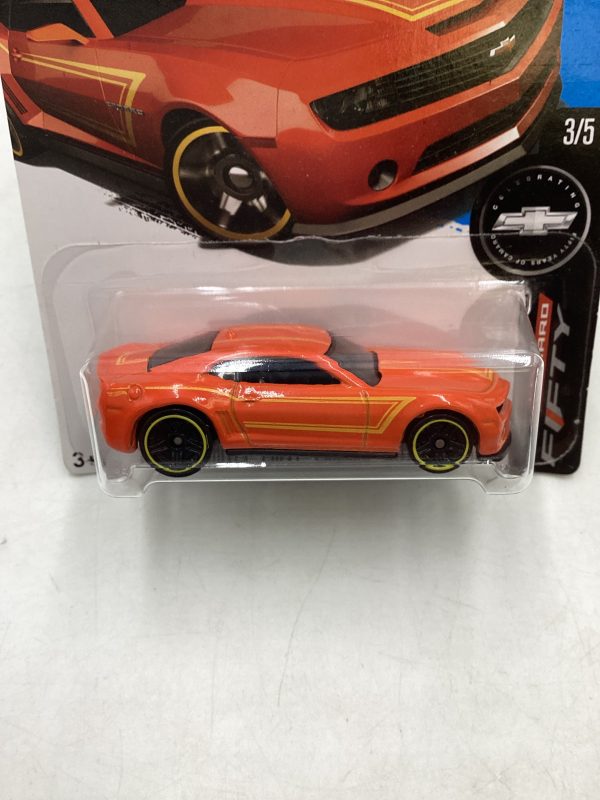 2017 Hot wheels #246 2013 Hot Wheels Camaro Special Edition Orange 1E Online Sale