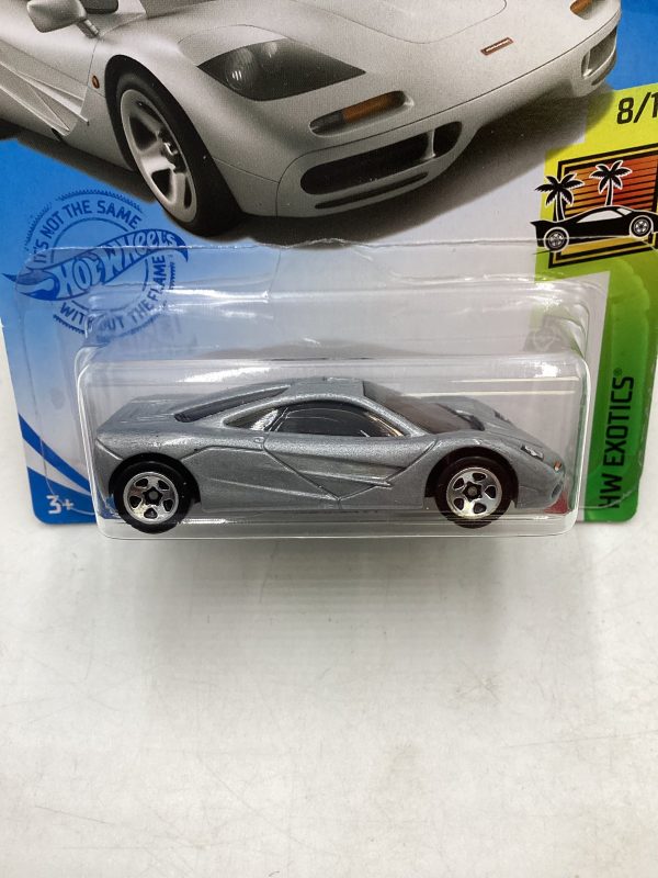 2021 Hot Wheels #235 Mclaren F1 silver see last pic & desc 103D Fashion