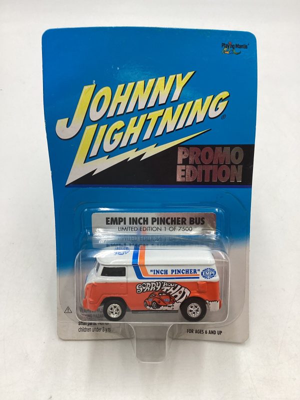 Johnny Lightning Liberty Promo Edition Empi Inch Pincher Bus with protector 1 7500 *Card is Warped* Fashion