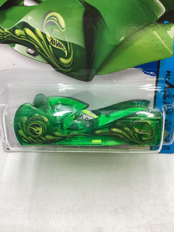 2014 Hot Wheels Treasure Hunt #77 Cloak and Dagger Green 277N on Sale