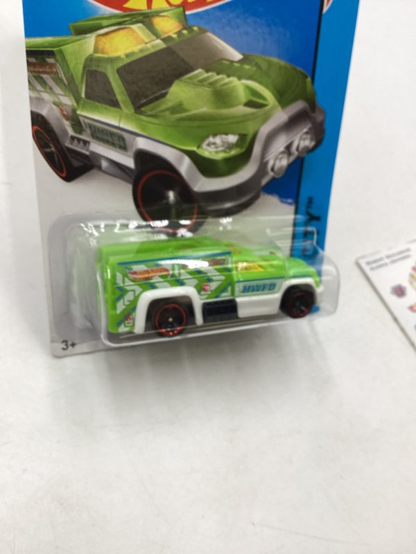 2014 Hot Wheels Treasure Hunt #47 Rescue Duty Green 275B For Sale