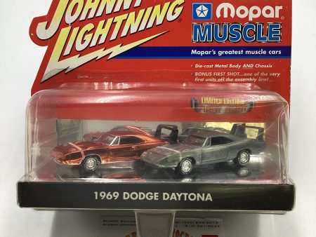 Johnny Lightning Mopar Muscle First Shot 1969 Dodge Daytona Online Sale