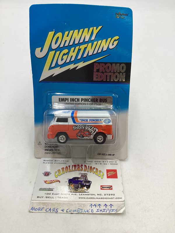 Johnny Lightning Liberty Promo Edition Empi Inch Pincher Bus with protector 1 7500 *Card is Warped* Fashion