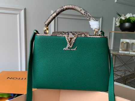 Louis Vuitton CAPUCINES PM Cheap